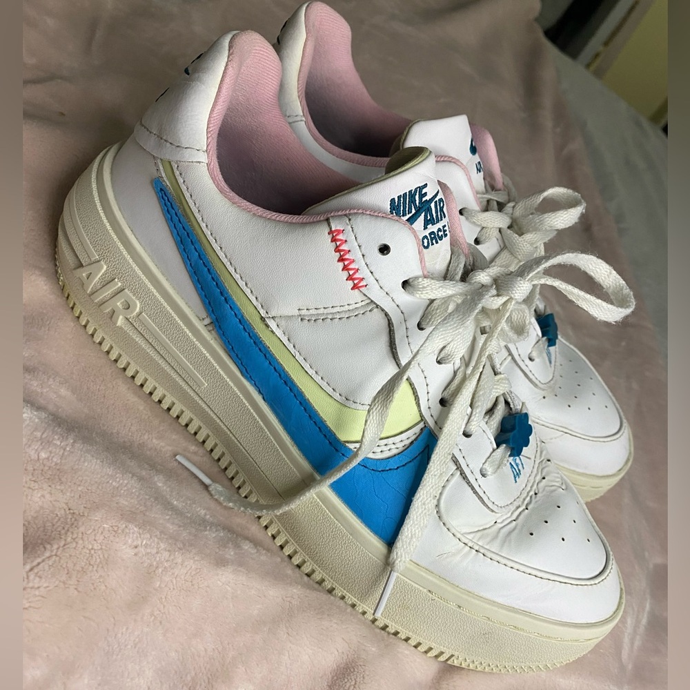 Nike AF1 PLT.AF.ORM “Rare” PASTEL Womens Size 8